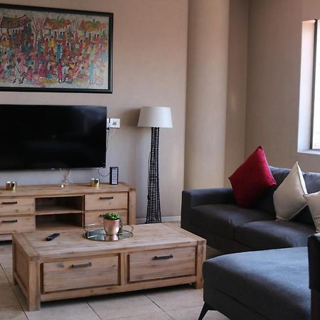 1007-Stunning Studio Apt With Incredible Joburg Views Johannesburg Buitenkant foto